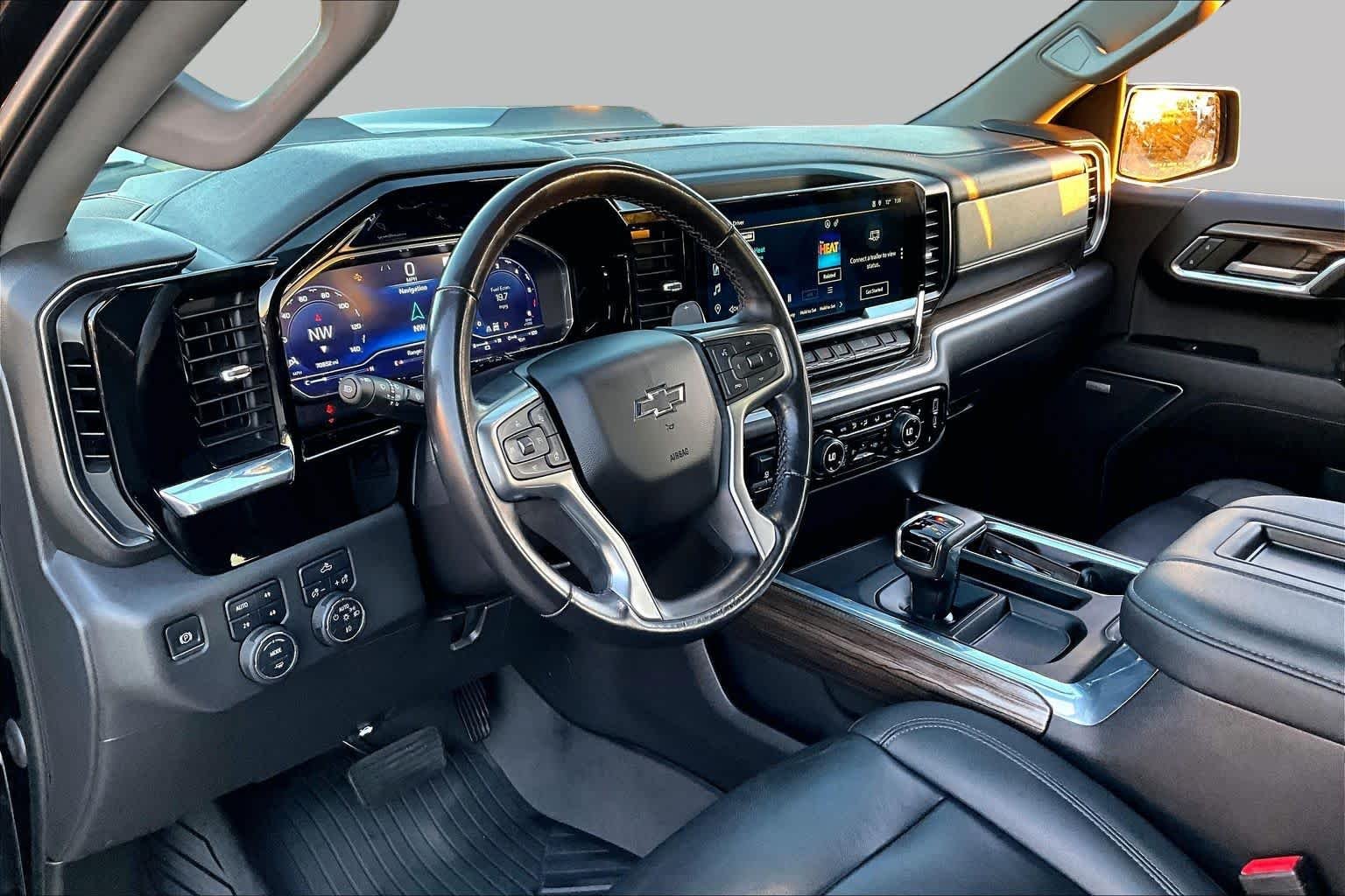 Used 2022 Black Chevrolet LT Trail Boss image 18