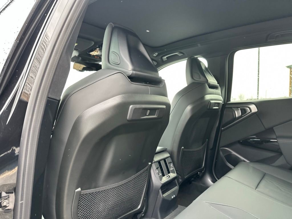 New 2026 Black Sapphire Metallic BMW 30 xDrive image 23