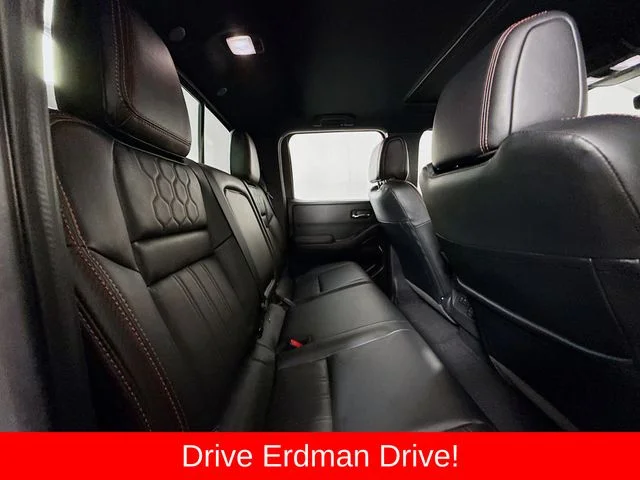 Used 2023 Black Nissan PRO-X image 27