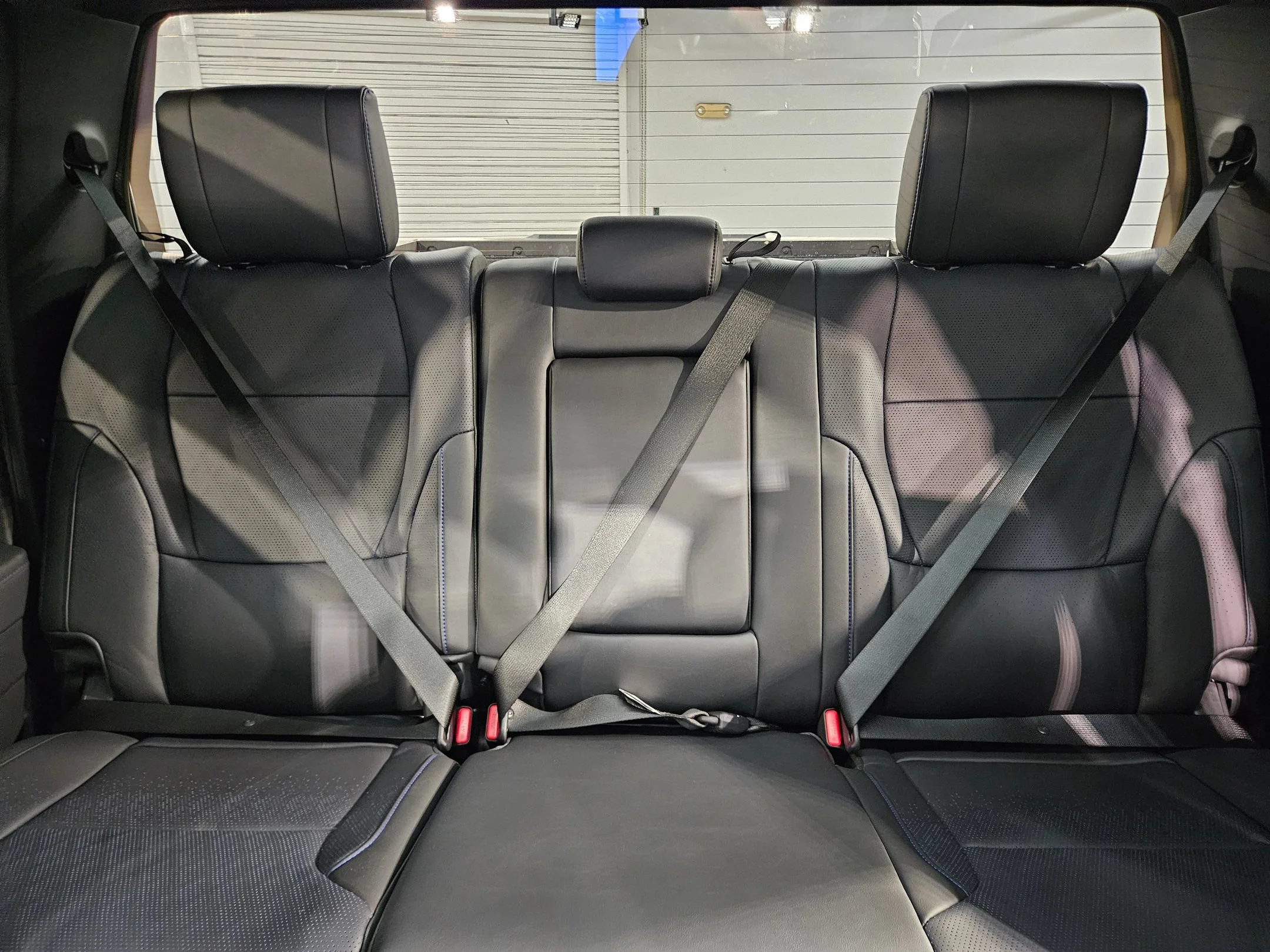 New 2026 Celestial Silver Metallic Toyota Platinum image 10