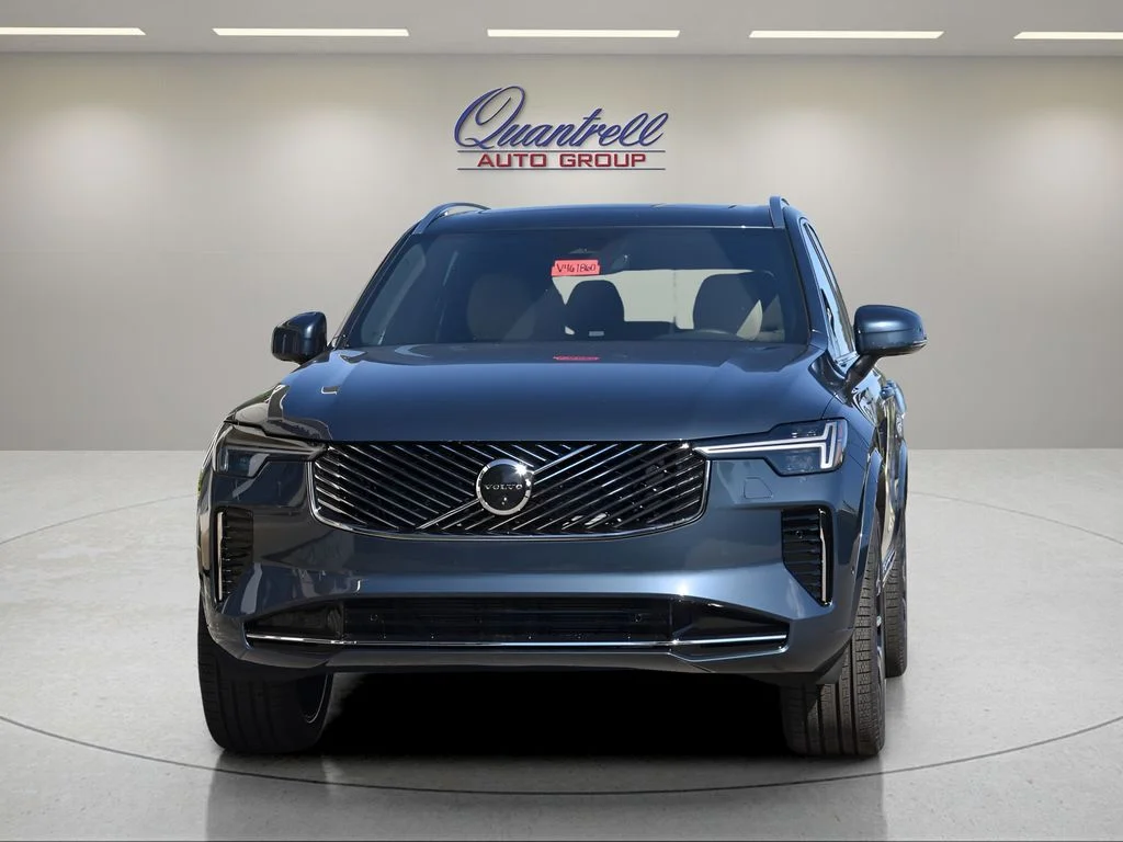 2026 Volvo XC90 Plus - Photo 9