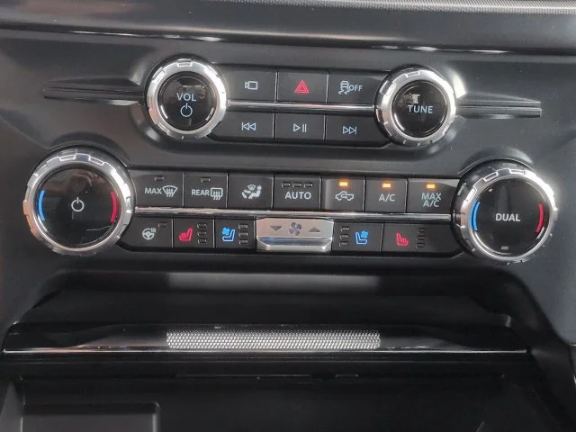 New 2026 White Ford Lariat image 23