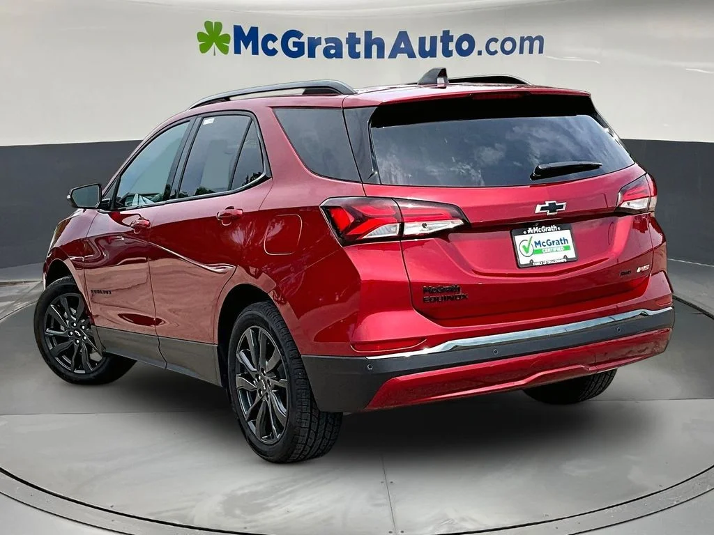 Used 2023 Red Chevrolet RS image 5