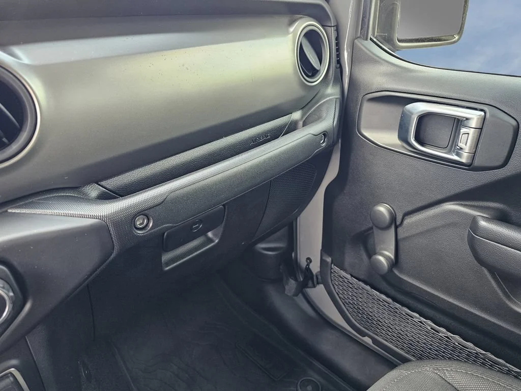 Used 2023 Sting-gray Clearc Jeep Sport image 26