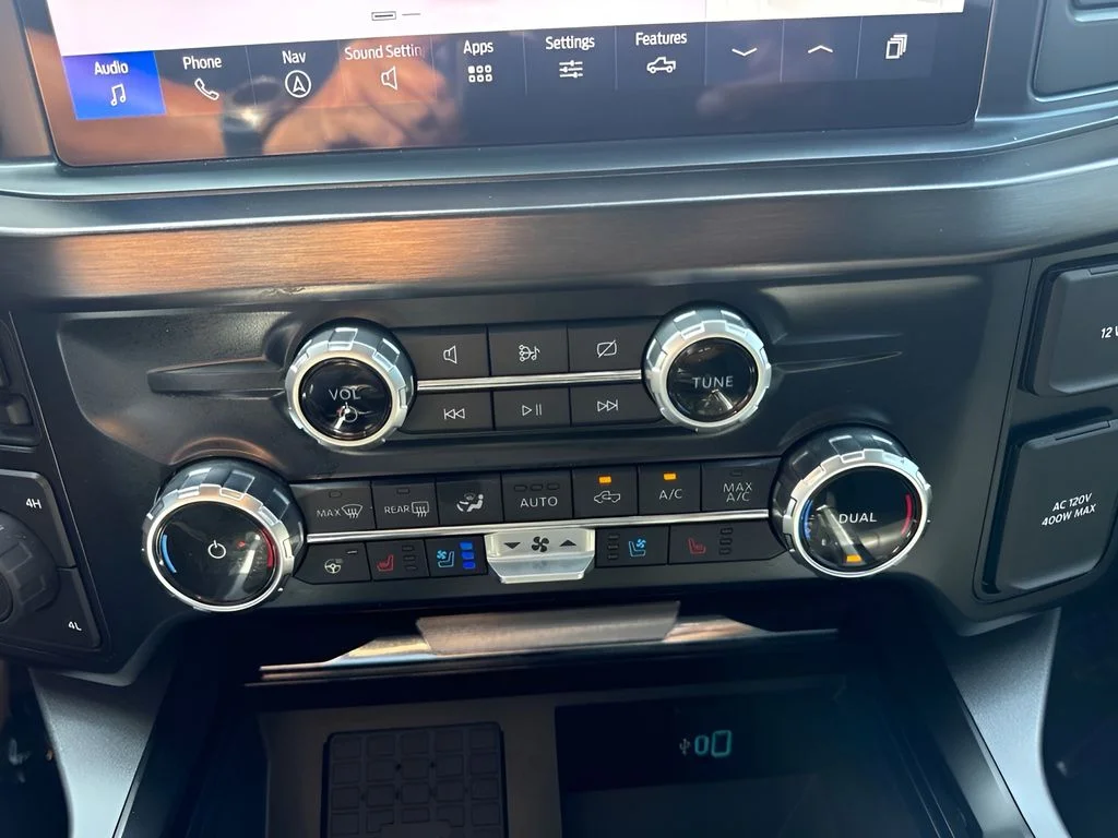 Used 2023 Silver Ford Lariat image 15