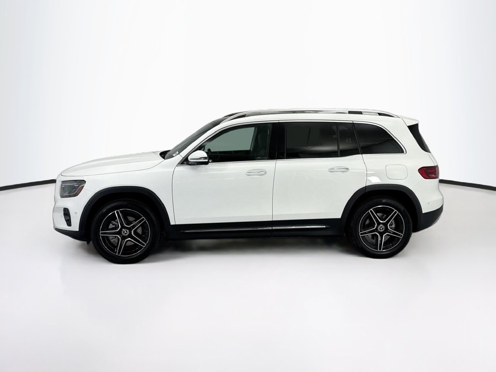 New 2026 Polar White Mercedes-Benz GLB 250 image 8