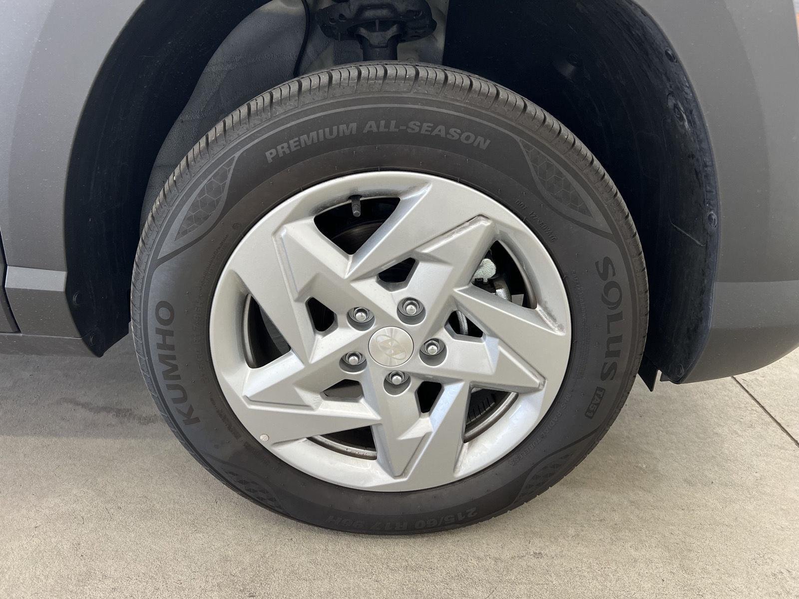 2026 Hyundai Kona SE - Photo 8