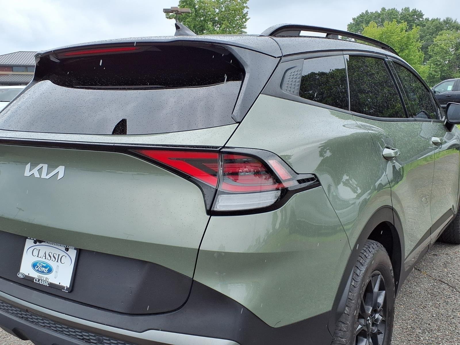 Used 2024 Jungle Green/Ebony Black Roof Kia X-Pro Prestige image 19