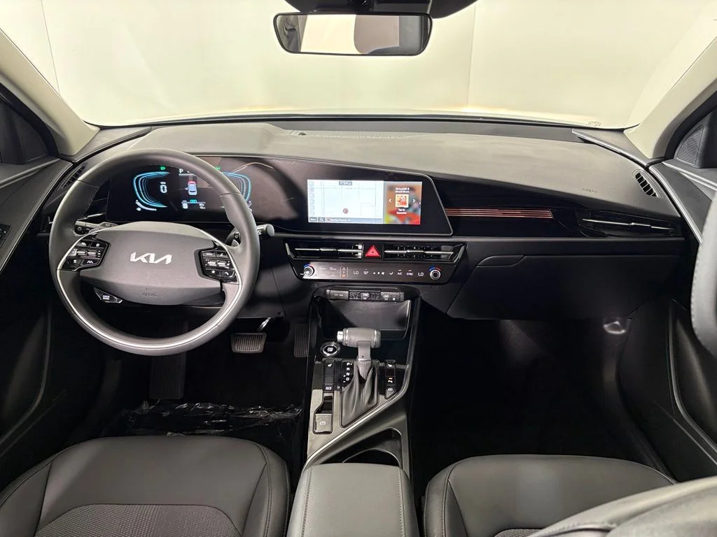 New 2026 Cityscape Green Kia EX image 39