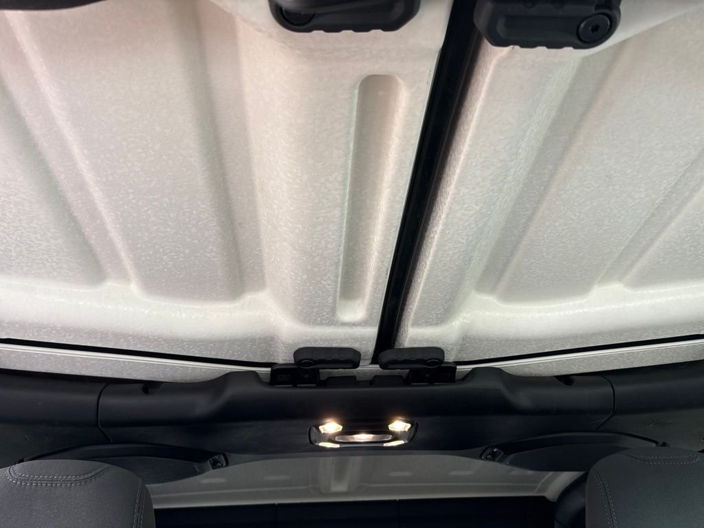 Used 2022 Green Jeep Rubicon image 28