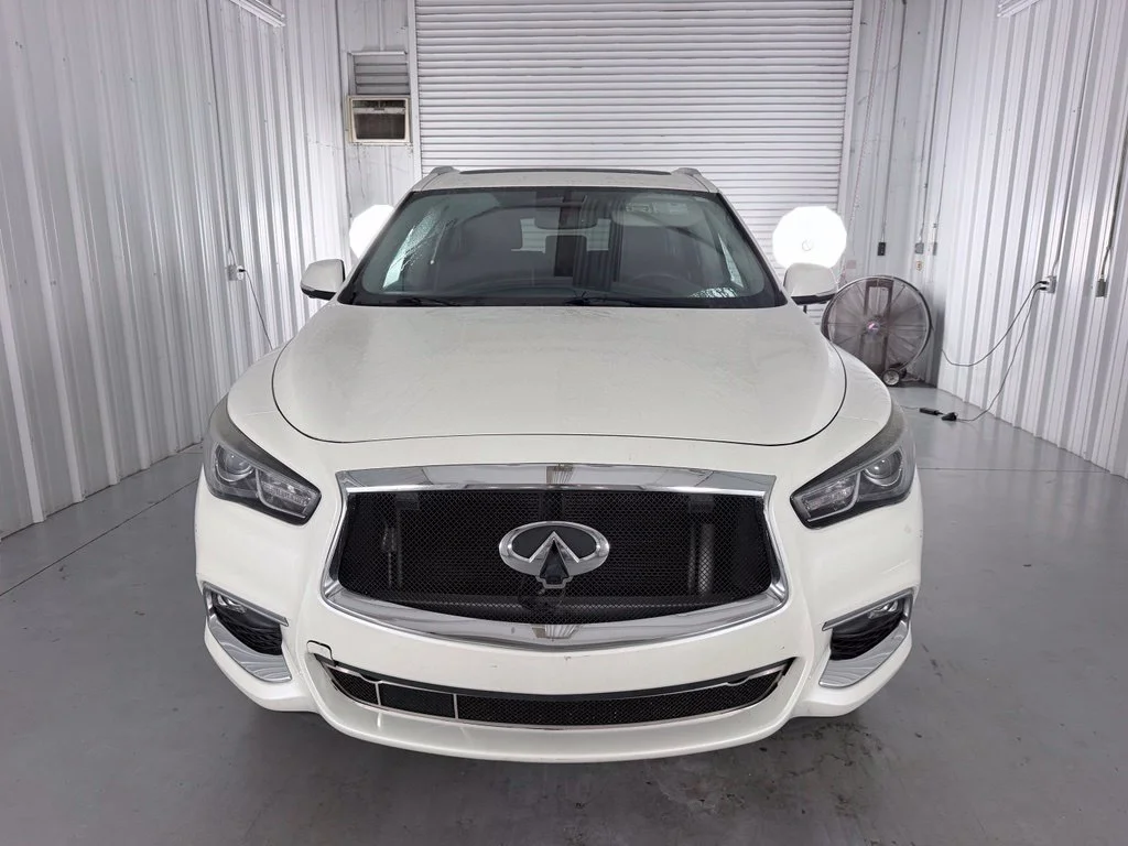 Used 2017 Majestic INFINITI Base image 2