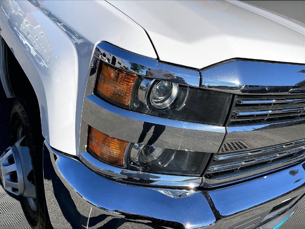 Used 2017 White Chevrolet Work Truck image 29