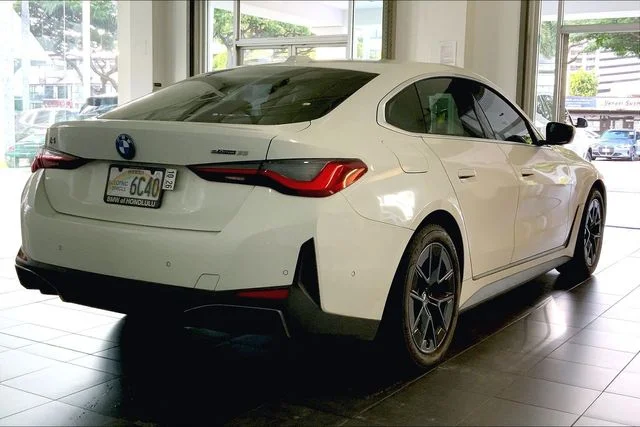Certified Used 2023 Alpine White BMW eDrive35 image 6