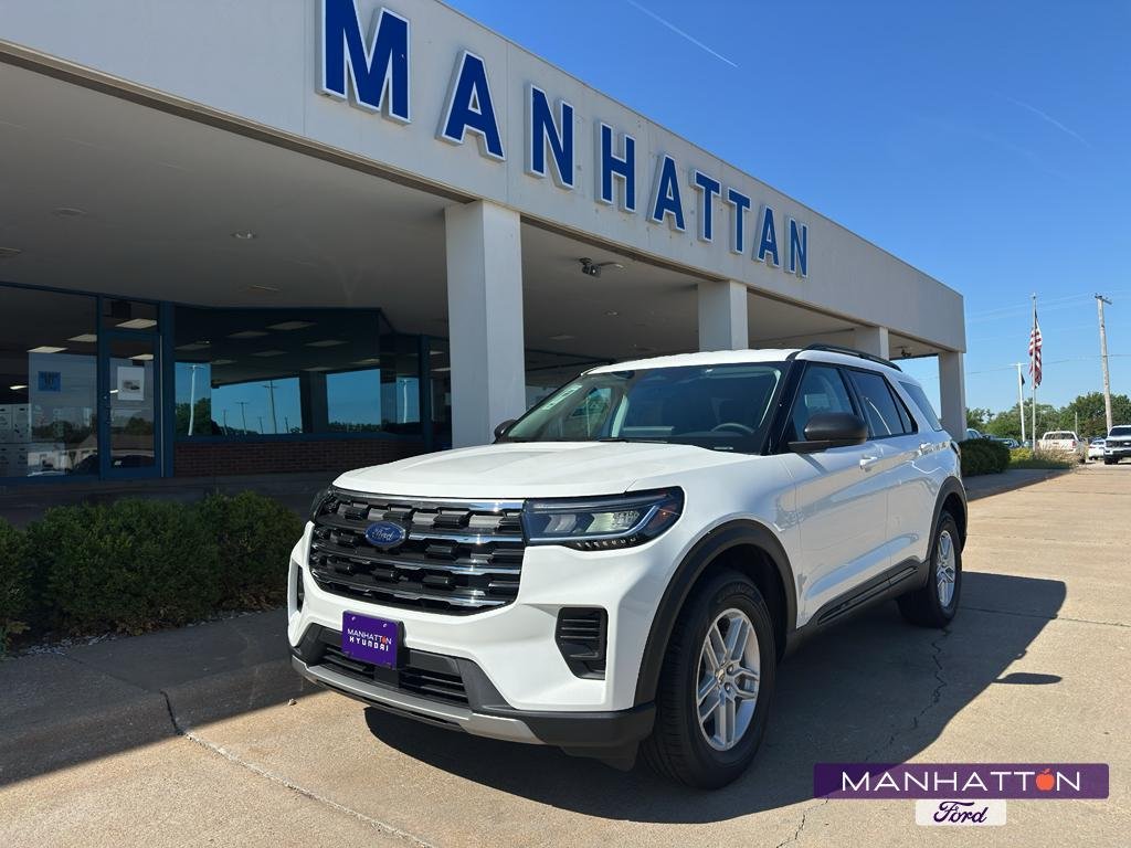 2026 Ford Explorer Active 4WD's photo