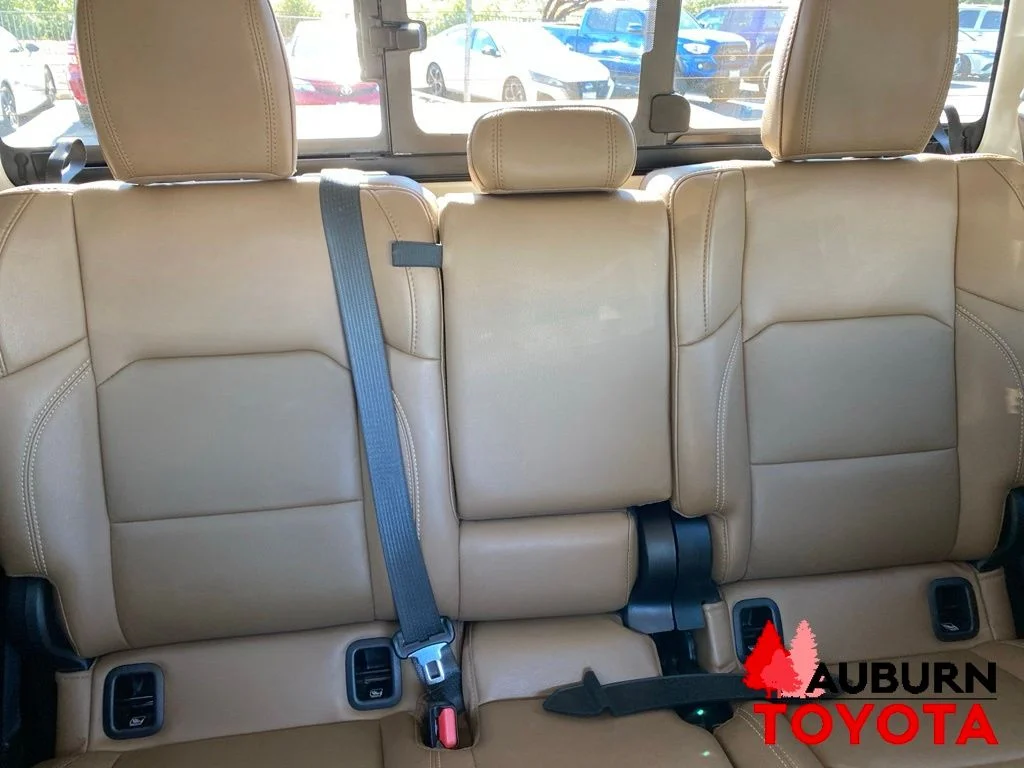 Used 2021 Green Jeep Rubicon image 21