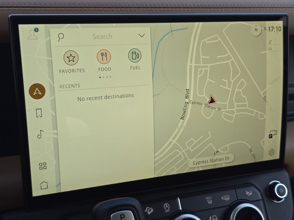New 2026 Fuji White Land Rover S image 23