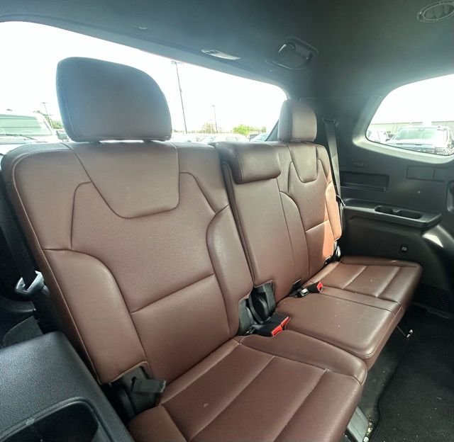 Used 2024 Black Kia EX image 31