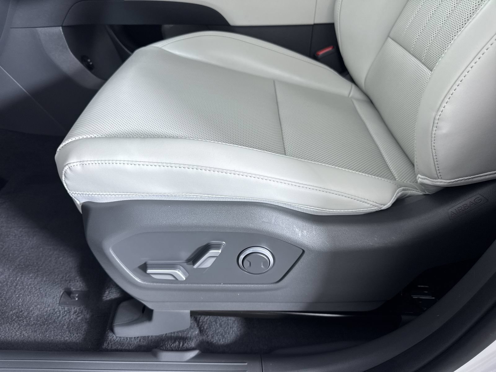 Certified Used 2026 Serenity White Hyundai SEL image 13