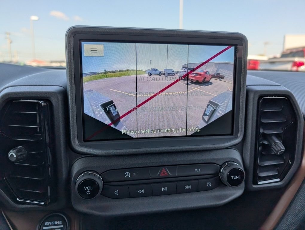 Used 2024 Gray Ford Badlands image 34