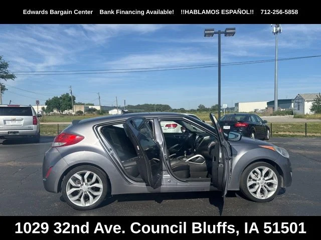 Used 2012 Gray Hyundai Base image 13