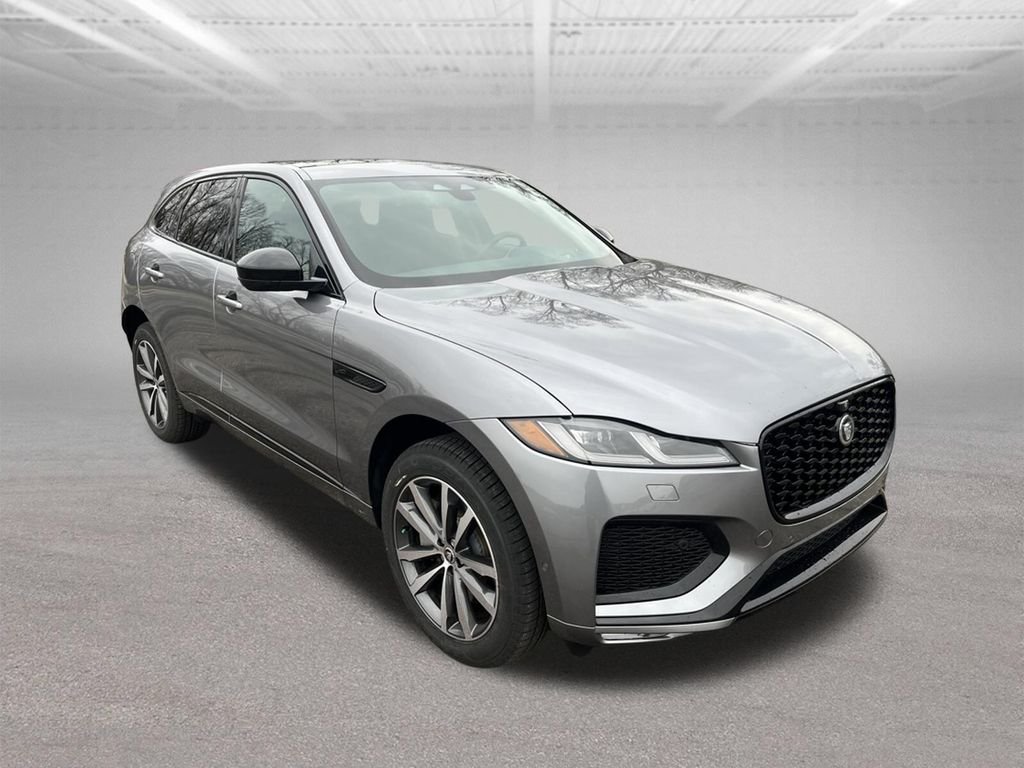 New 2026 Eiger Grey Jaguar P250 R-Dynamic S image 7