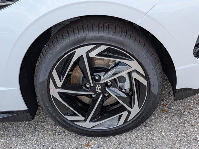 New 2026 Serenity White Hyundai SEL Sport image 11