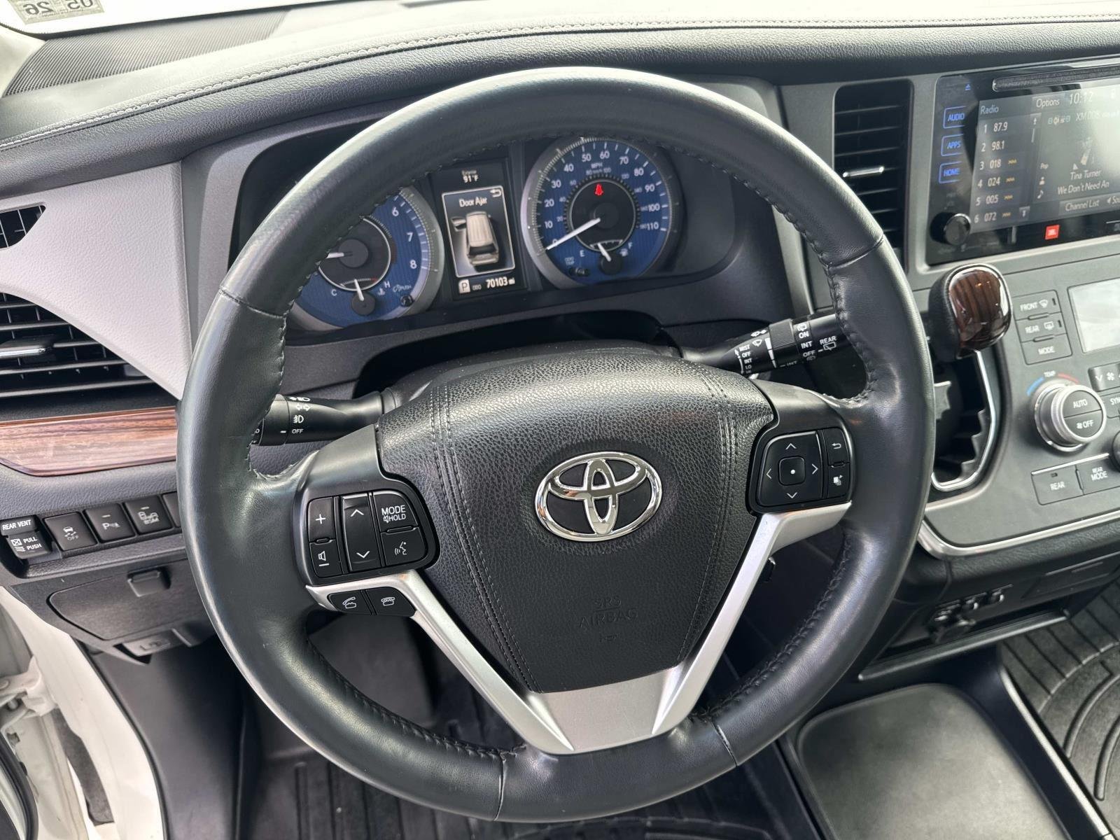 Used 2017 Blizzard Pearl Toyota Limited 7-Passenger image 22