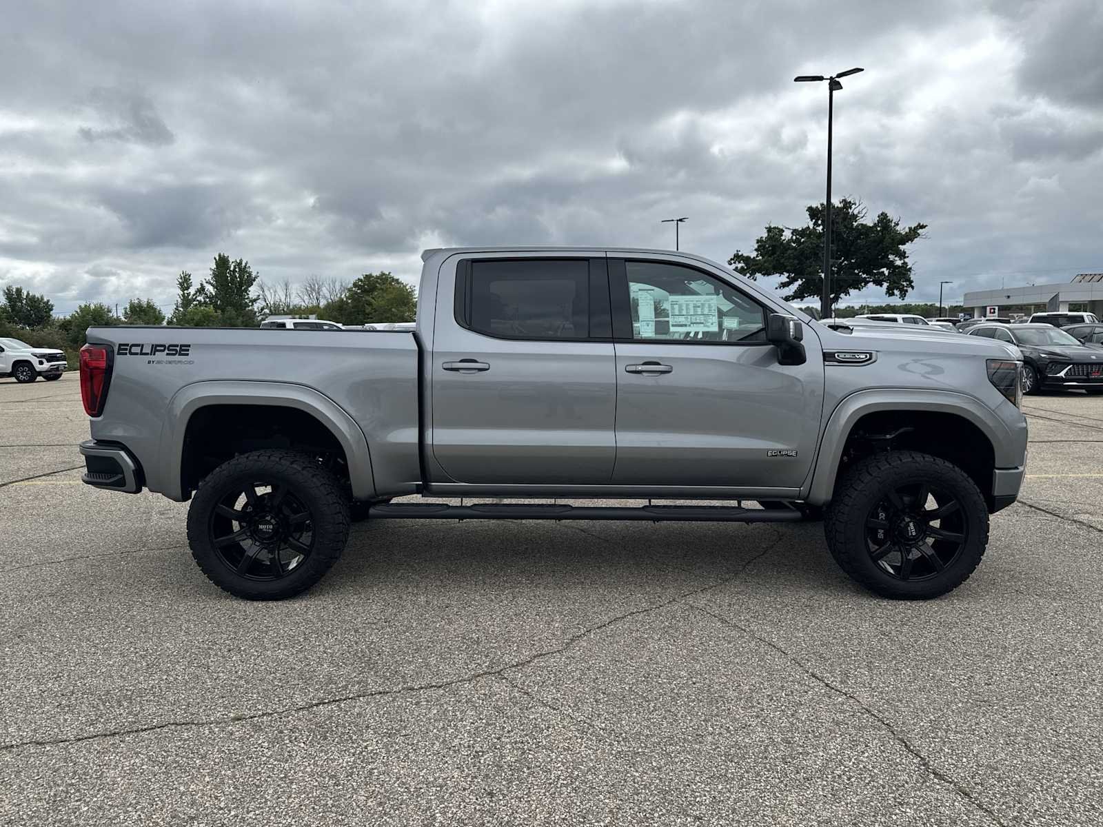 2025 GMC Sierra 1500 Elevation - Photo 9