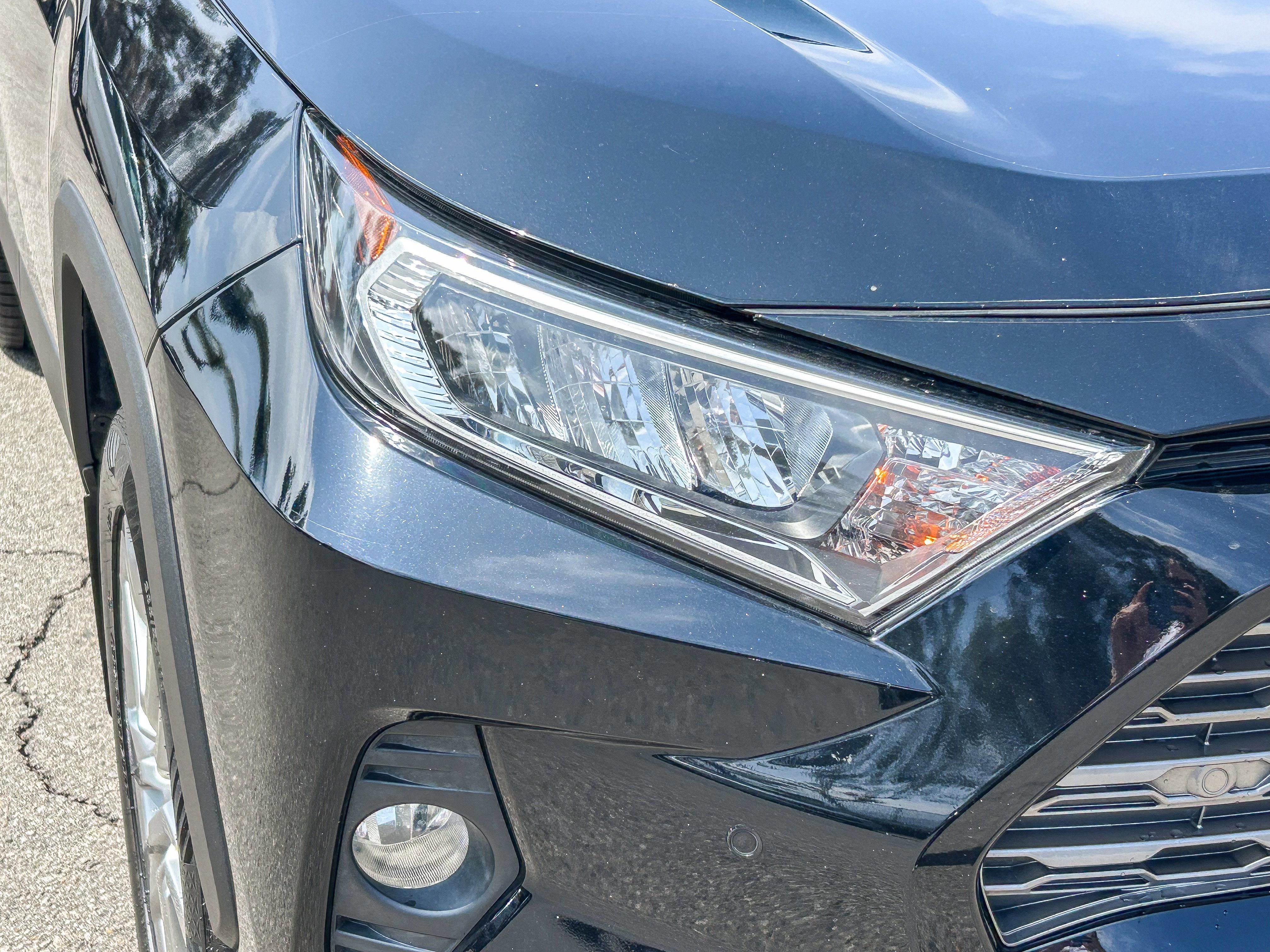 Used 2020 MIDNIGHT BLACK ME TOYOTA TRUCK LIMITED image 5