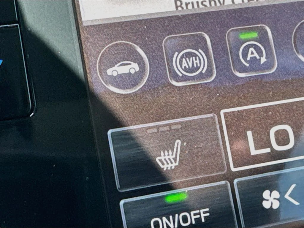 Certified Used 2025 Gray Subaru Premium image 24