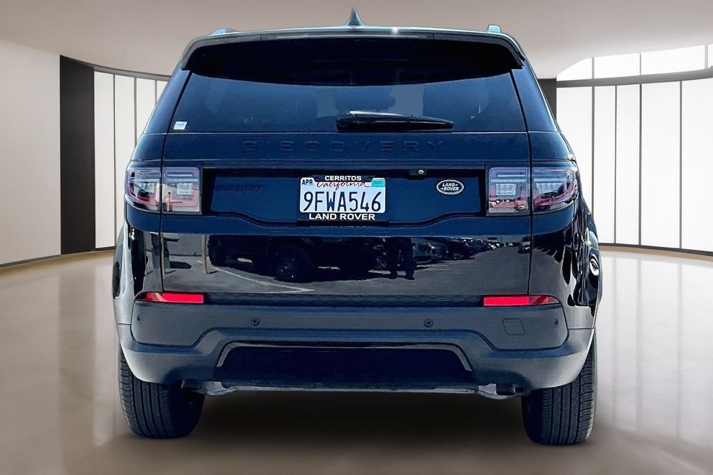 Used 2023 Santorini Black Metallic Land Rover S image 5