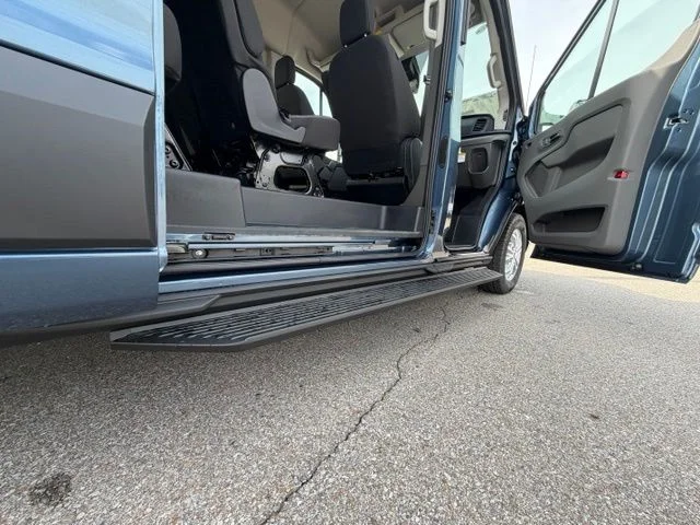 New 2026 Blue Metallic Ford Passenger Van XLT image 36