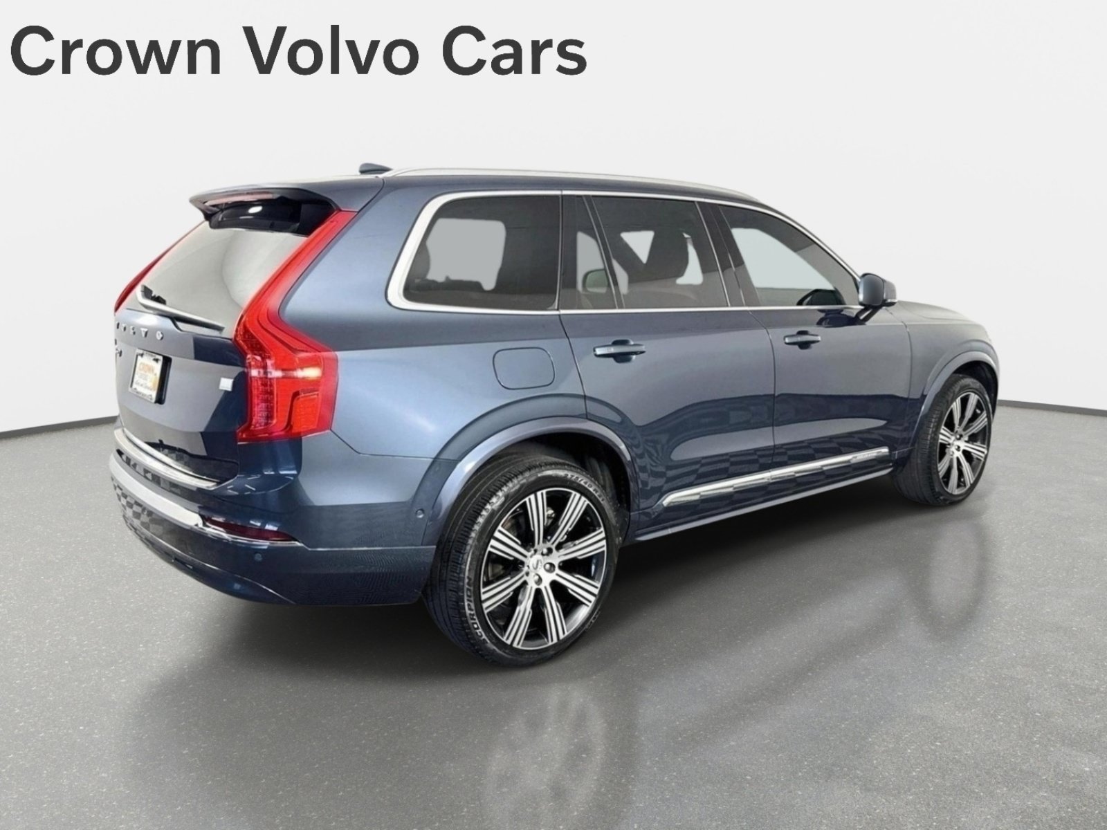 Used 2024  Volvo Ultimate Bright Theme image 5