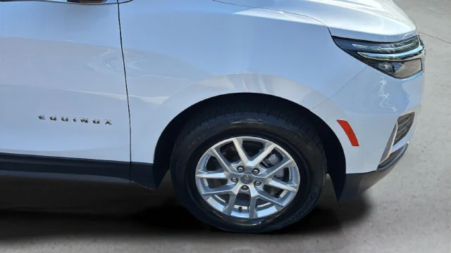 Used 2024 White Chevrolet LT image 34