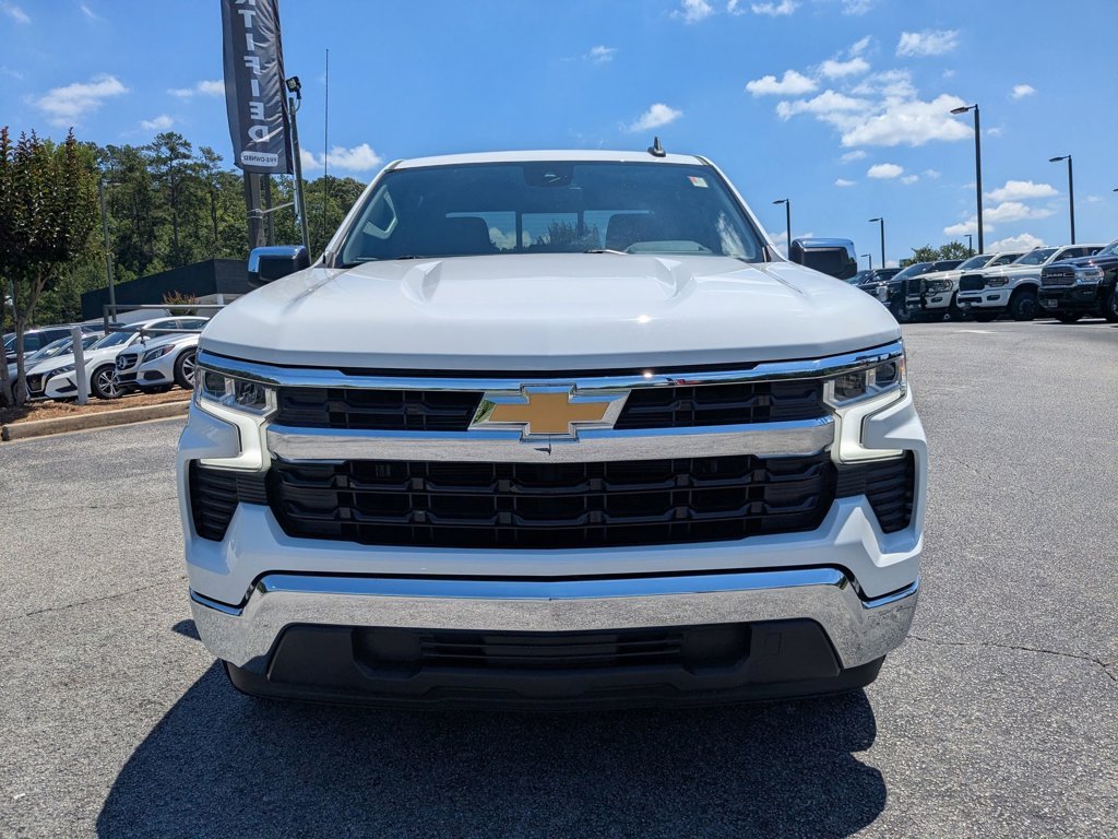 Used 2022 Summit White Chevrolet LT image 2