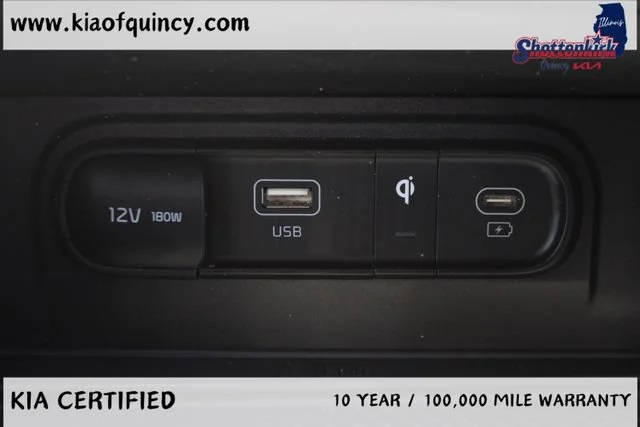 Used 2023 Green Kia X-Line image 32