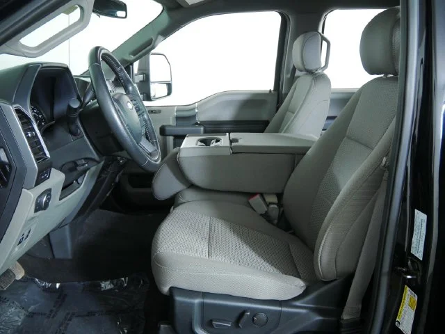 Certified Used 2020 Black Ford XLT image 21