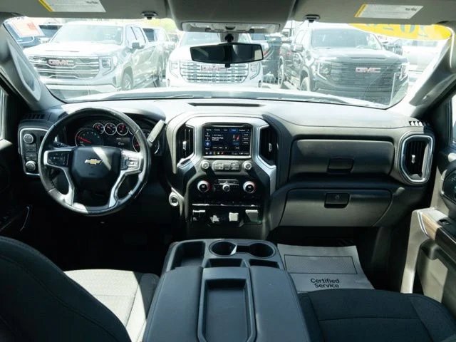 Used 2020 Silver Chevrolet LT image 21