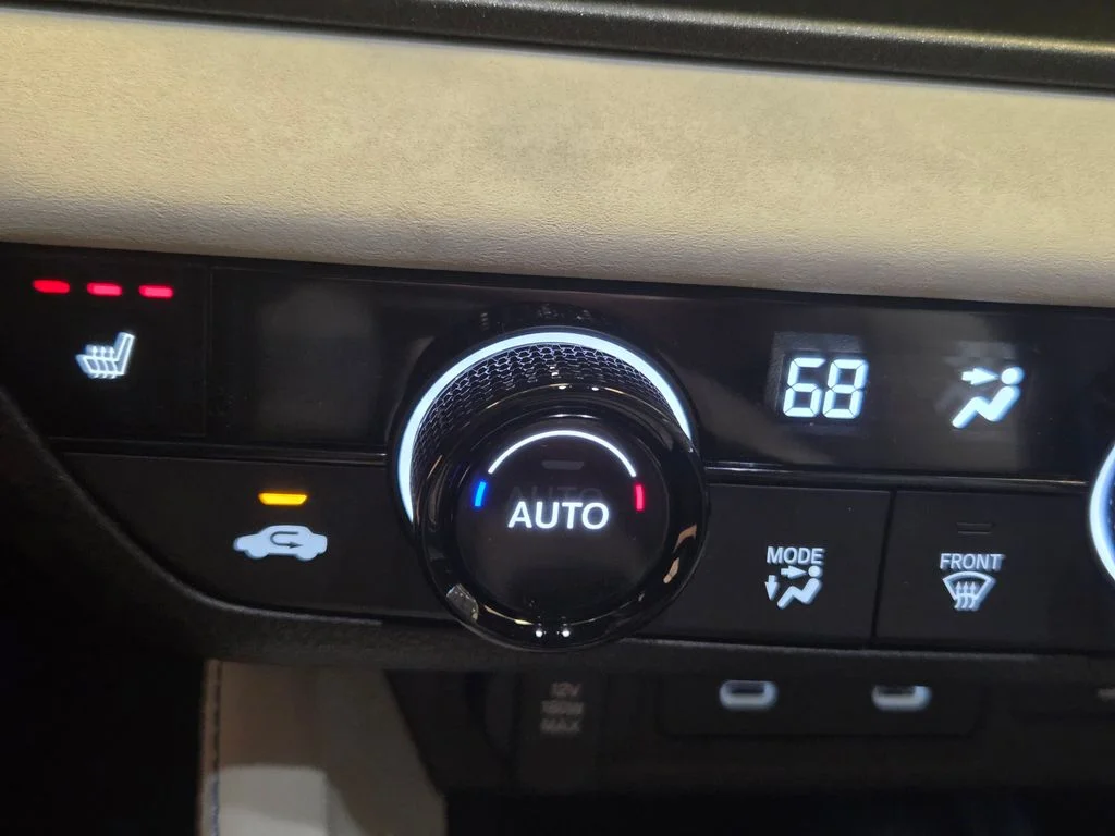 New 2026 Winter Frost Pearl Honda Hybrid image 36