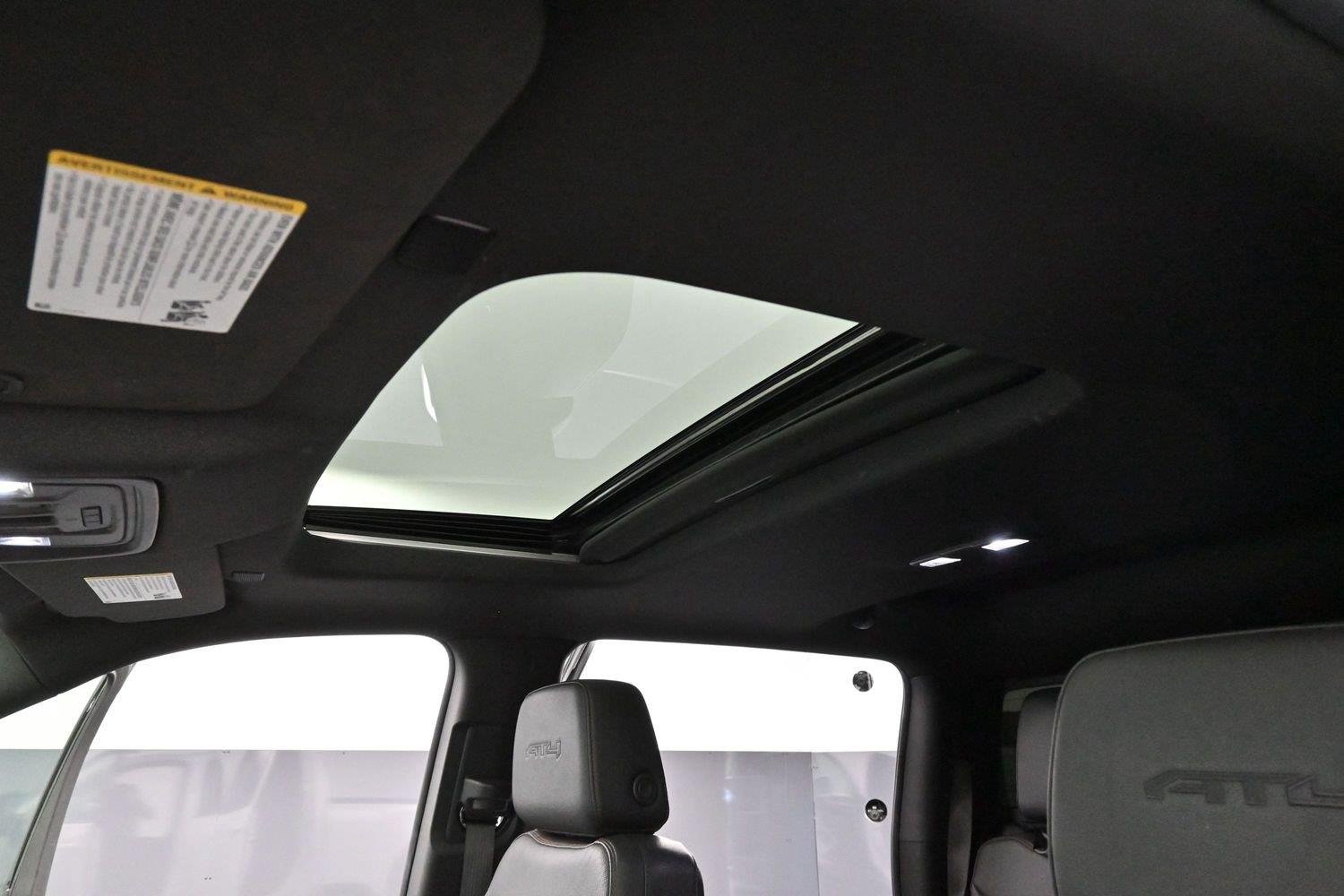 Used 2024 Summit White GMC AT4 image 30