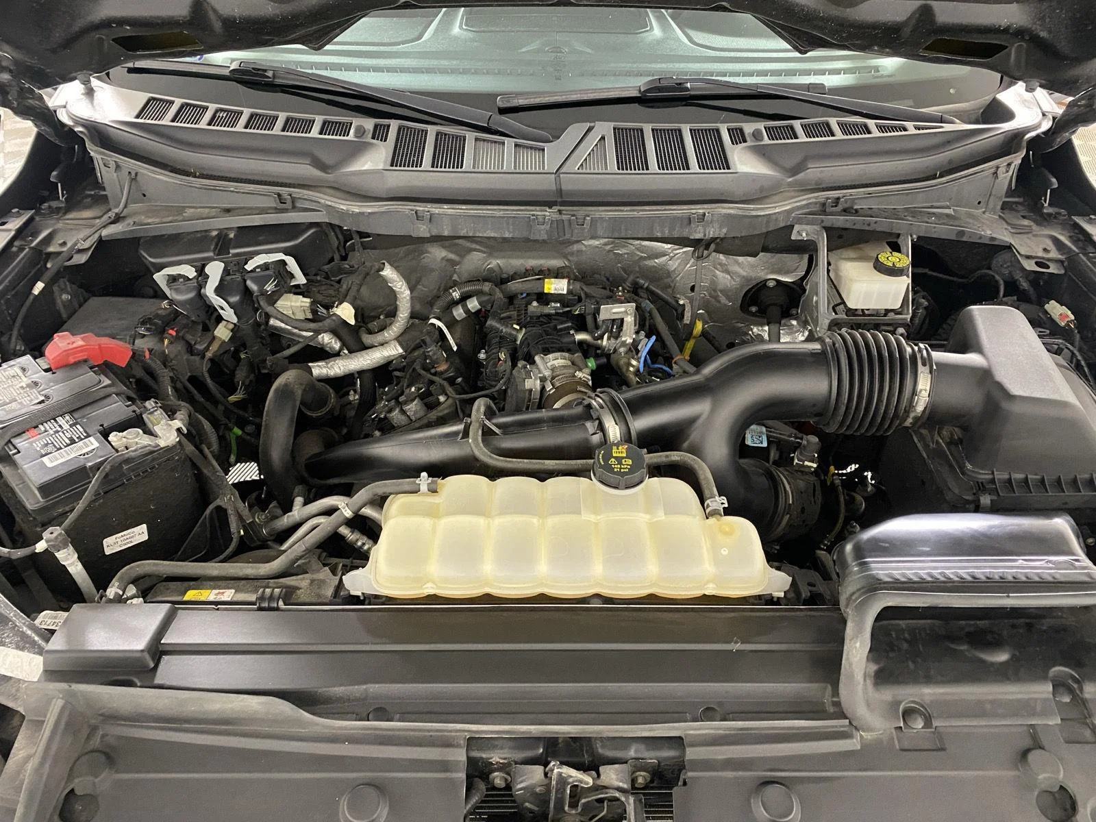 Used 2022 Carbonized Gray Ford XLT image 27