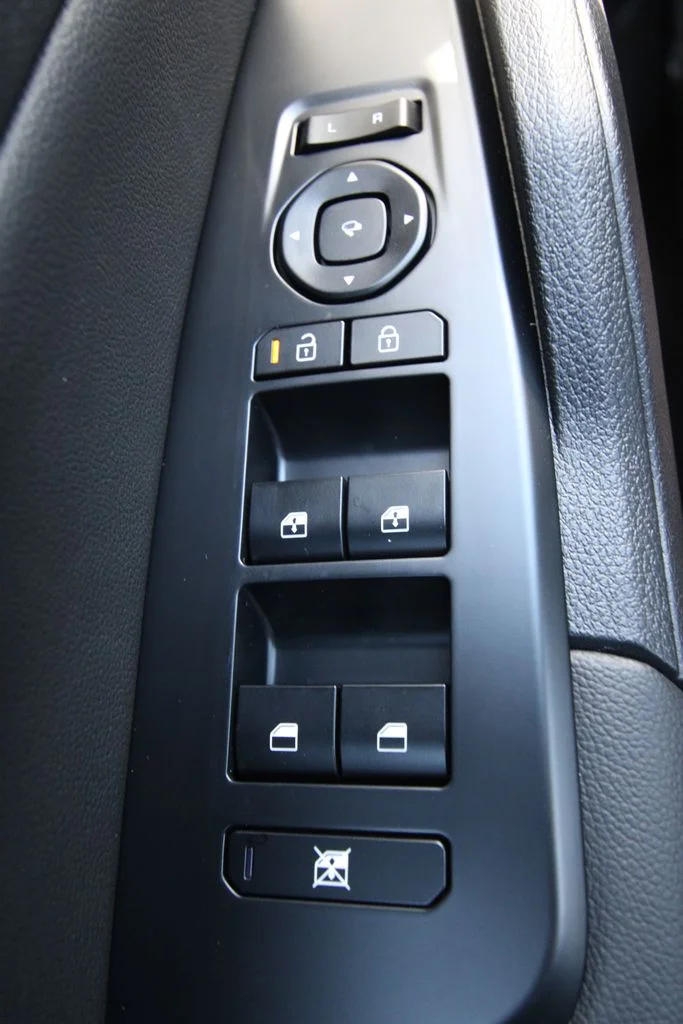 New 2026 Red Kia X-Line image 24