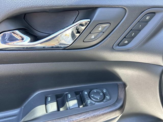 2023 GMC Acadia Denali - Photo 28