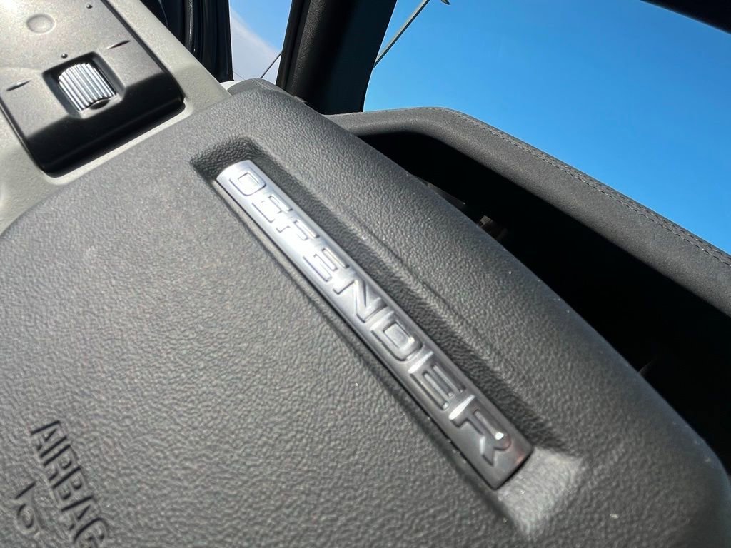 2023 Land Rover Defender SE - Photo 42