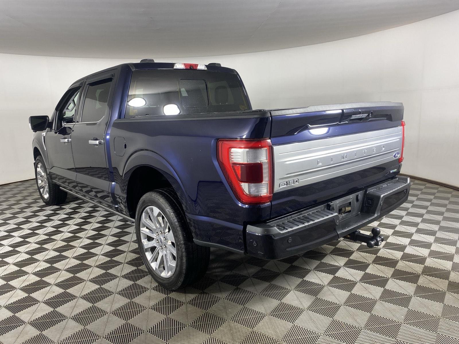 Used 2022 Antimatter Blue Ford Limited image 8