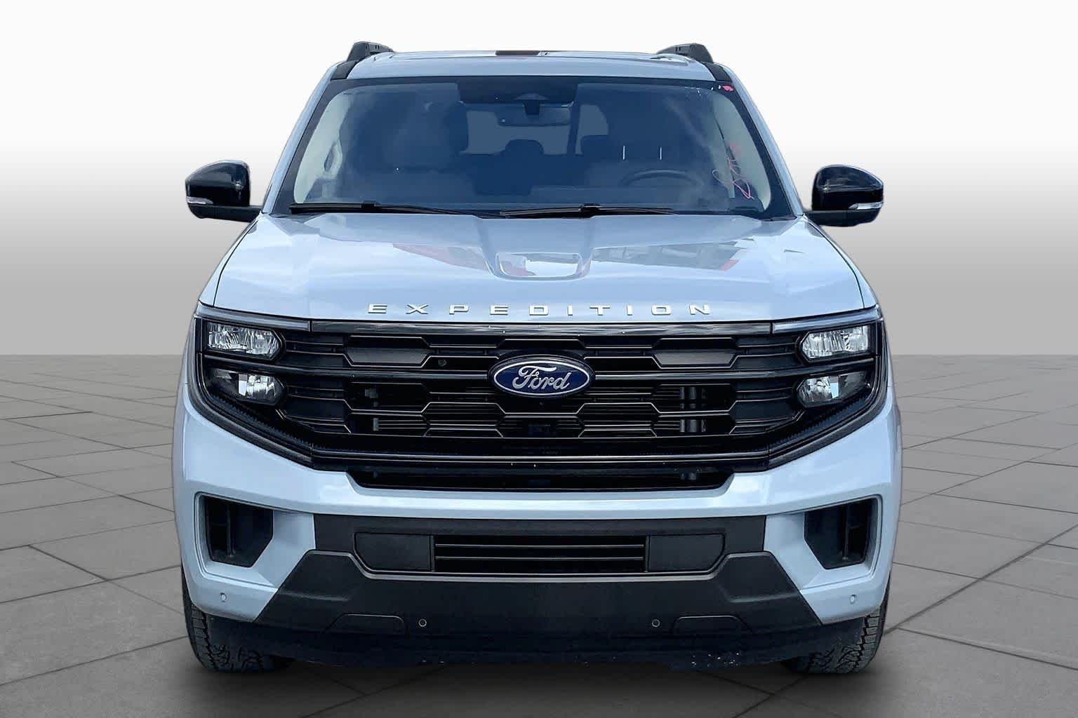 Certified Used 2025 Glacier Gray Metallic Ford Active image 4
