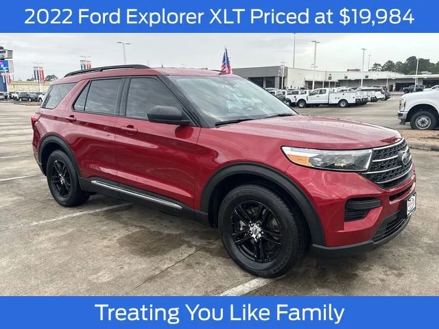 2022 Ford Explorer XLT RWD's photo