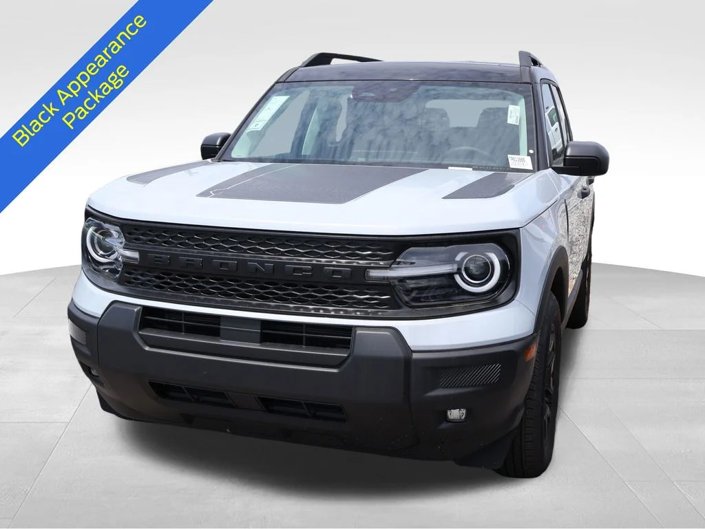 New 2026 Space White Metallic Ford Big Bend® image 3