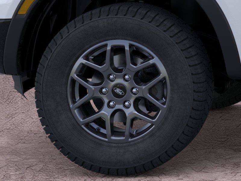 New 2026 Oxford White Ford XLT image 19