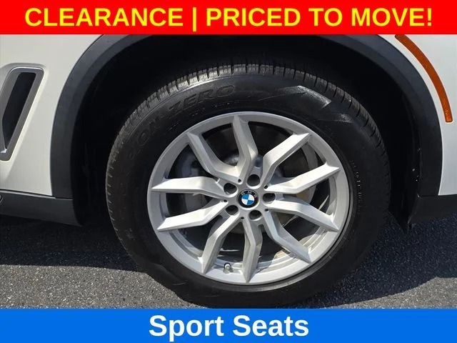 Used 2020 White BMW sDrive40i image 34